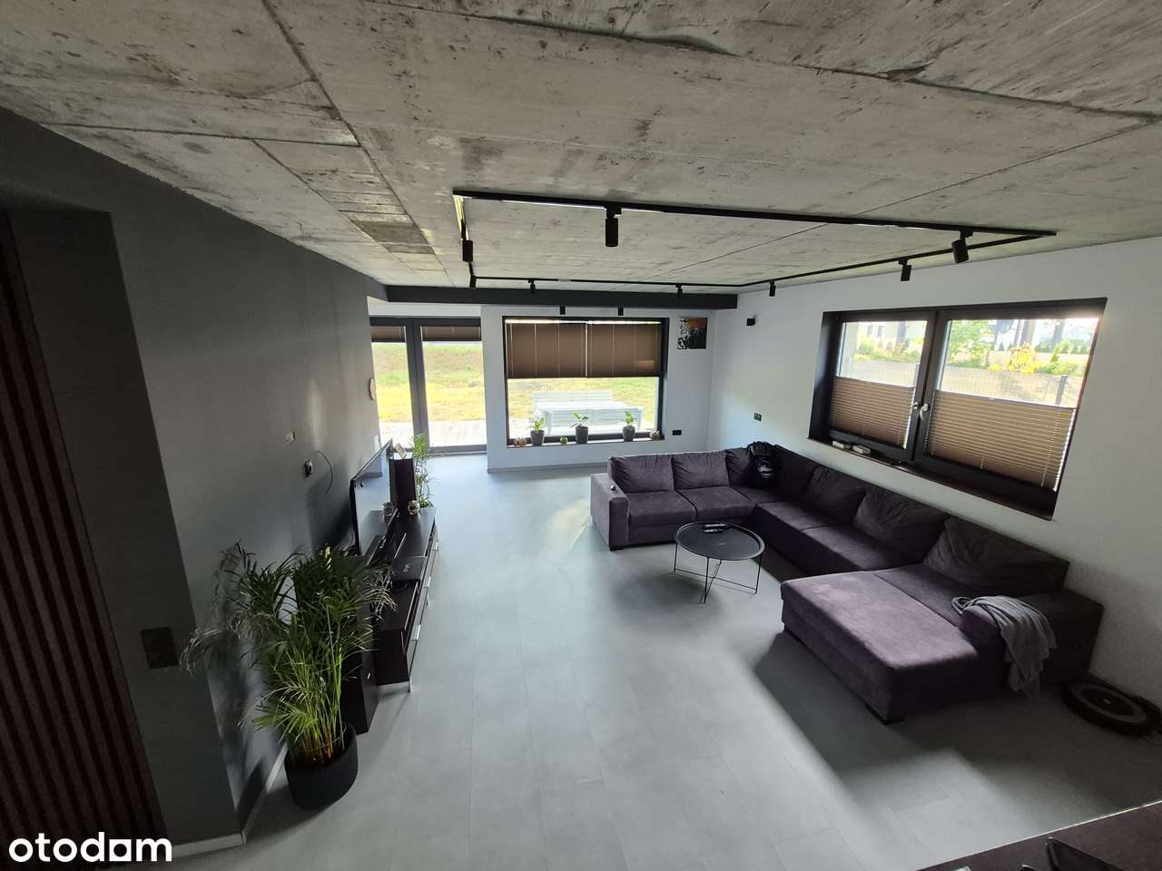 Przestronny i funkcjonalny dom z potencjałem – Dąbrówka Tczewska - Pełny obrazek: 4/20