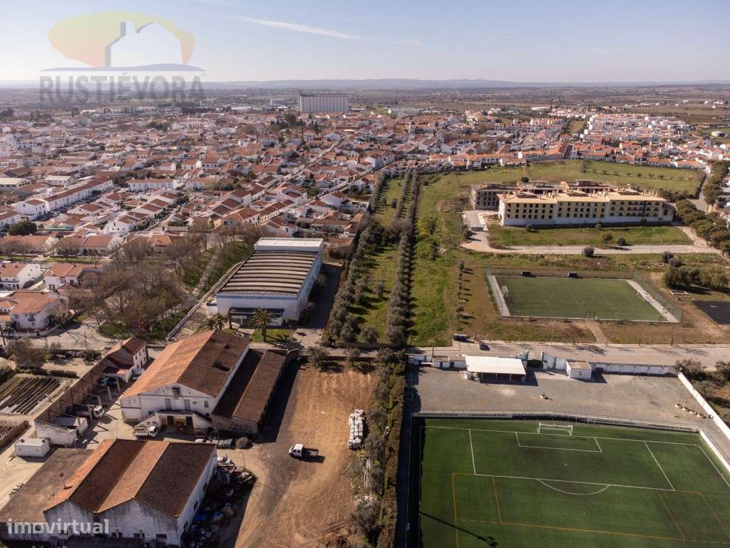 Lote para 12 Fogos ou 6 Lotes em Reguengos-de-Monsaraz - Grande imagem: 5/7