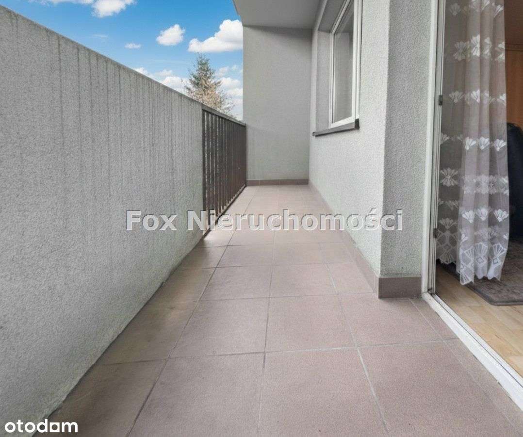 3 pokoje z dużym balkonem -1 piętro niski blok-2