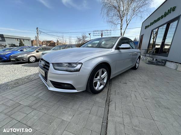 Audi A4 Avant 2.0 TDI DPF quattro S line Sportpaket - 10