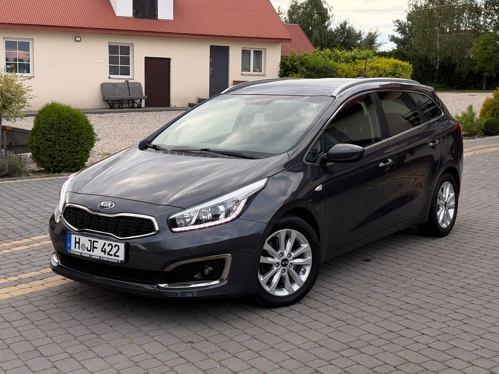 Kia Ceed II (2012-) 1.6 CRDi 136 ISG Platinum Edition 2016