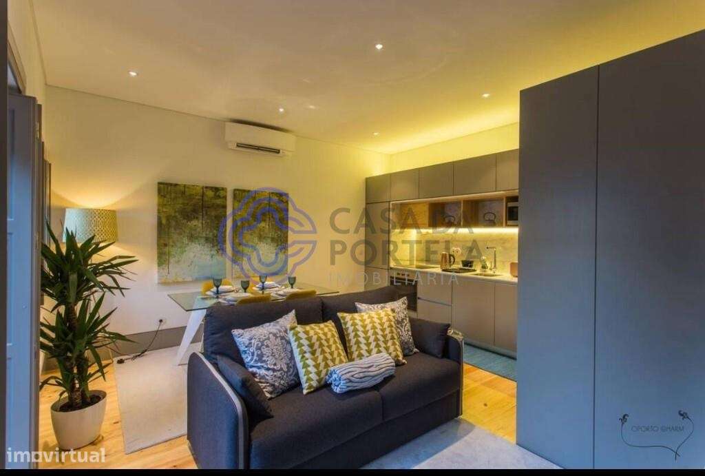 Apartamento T1, 61m2, varanda, ar condicionado, sala em openspace, cen - Grande imagem: 4/26