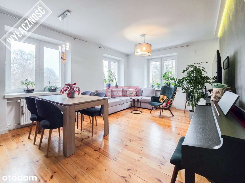 3 pok do wejścia jasne tramwaj-1