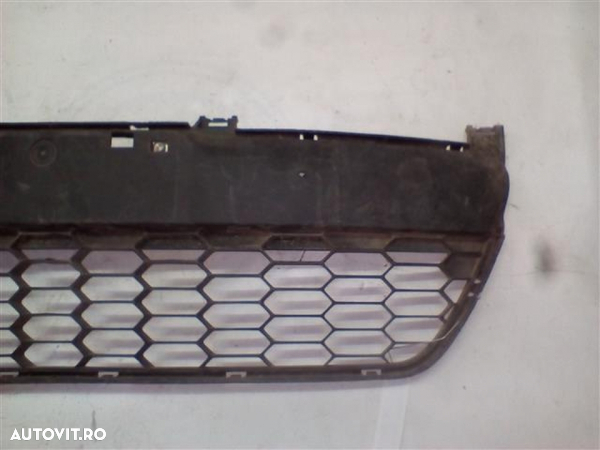 Grila centrala bara fata Mazda2 Demio An 2002-2006 cod D651-501T1 GS17248 - 3