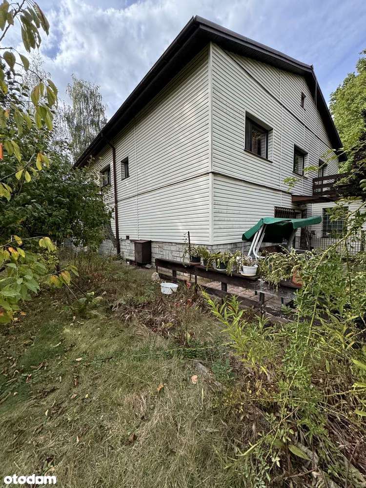 Działka 1340m2,osobne wejscie do gabinetu,6 pokoi-6