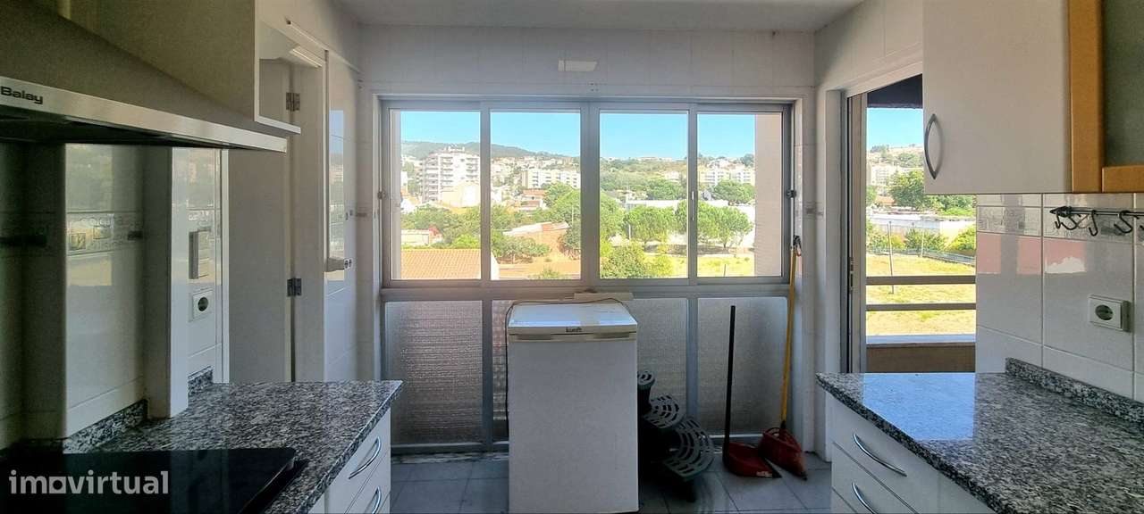 Apartamento T3+1 - Casa Branca - Coimbra/Venda-11