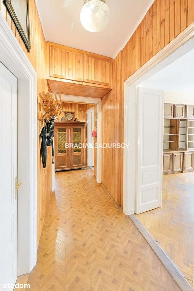 Klimatyczne mieszkanie 80m2 przy Wawelu-15