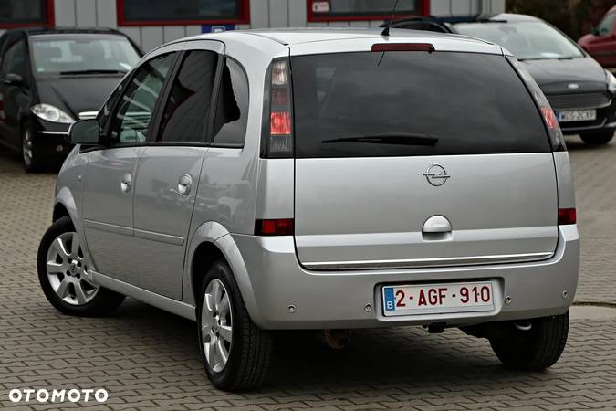 Opel Meriva 1.3 CDTI Cosmo - 11