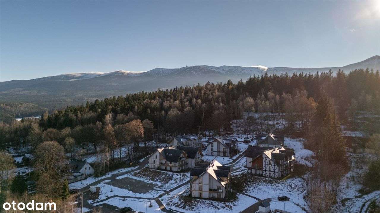 Kameralny lokal z dwiema sypialniami-13