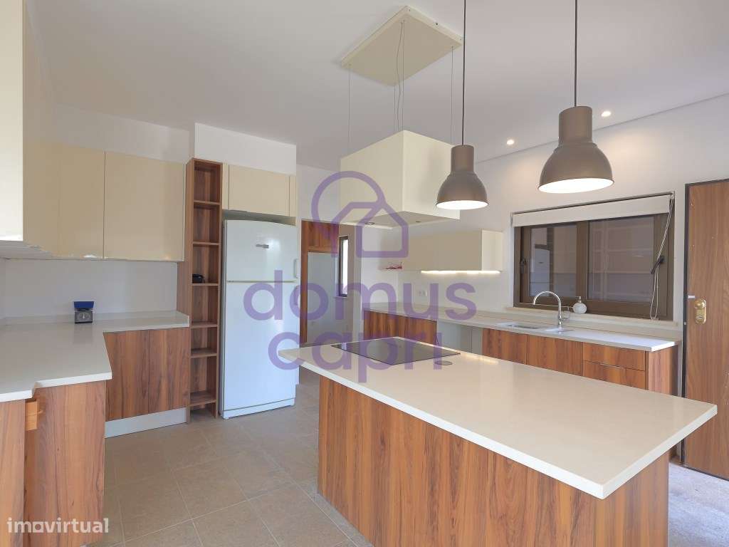 Moradia T3 com Piscina e Terreno em Porto Carvalhoso - Tavira-3