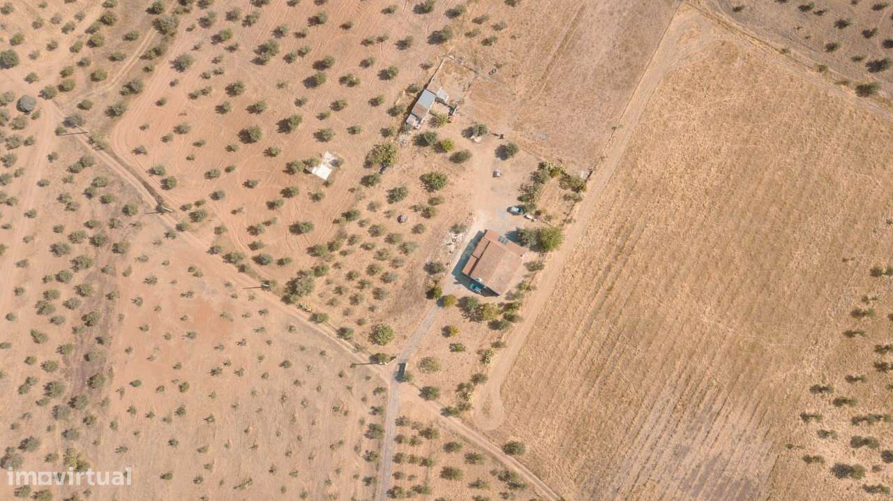 Monte Zorreiras em Mourão - Oportunidade Única no Coração do Alentejo-27