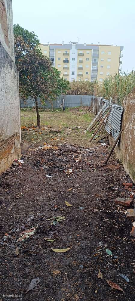 Moradia térrea T2 - centro da cidade!-21