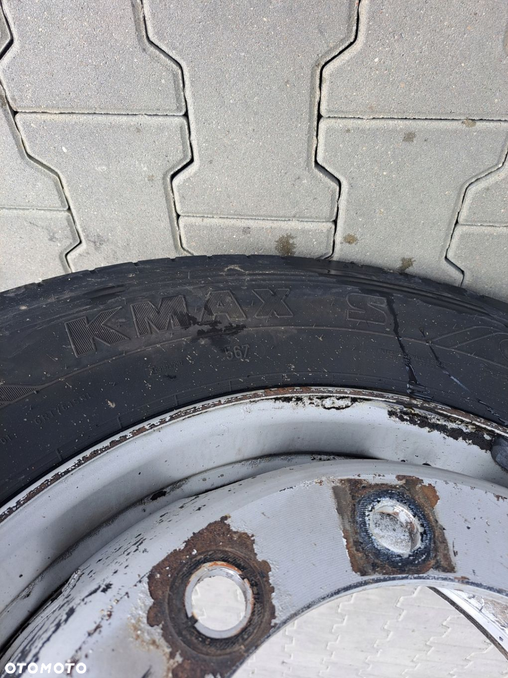 OPONA Z FELGĄ GOODYEAR KMAX S GEN-2 315/60 R22.5 - 12