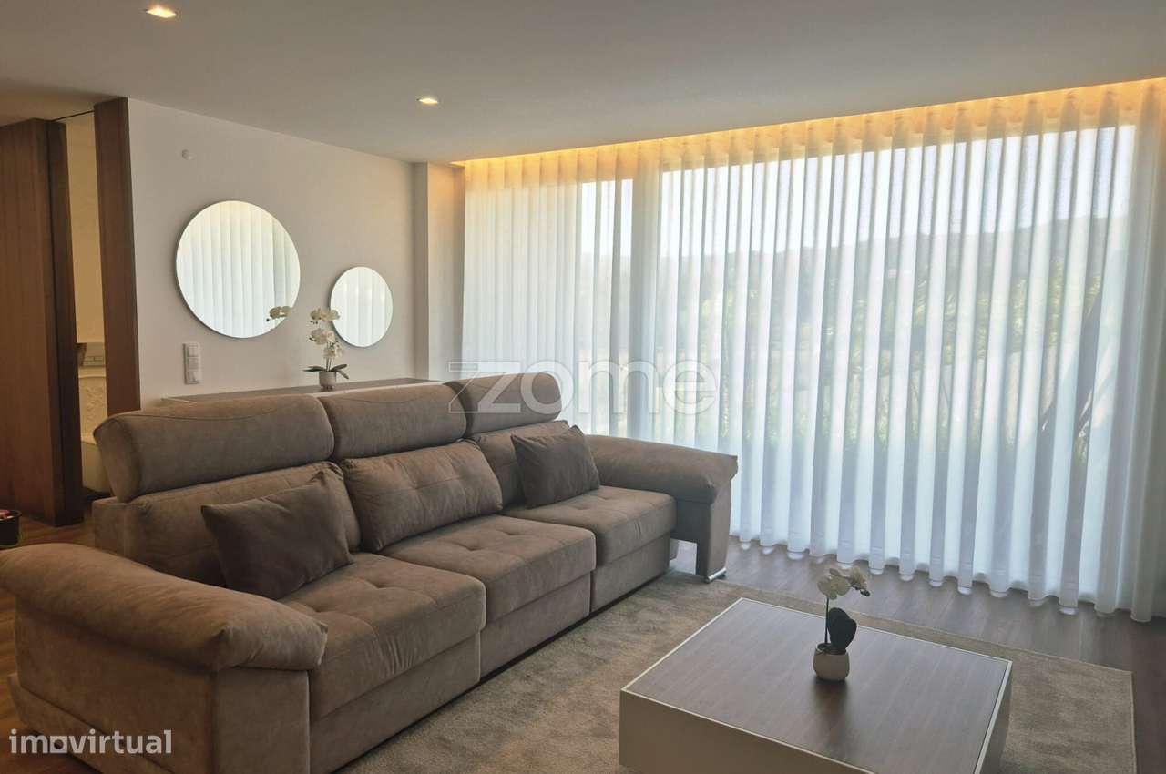 Moradia T3 Semi-Nova em Lanhas, Vila Verde-7