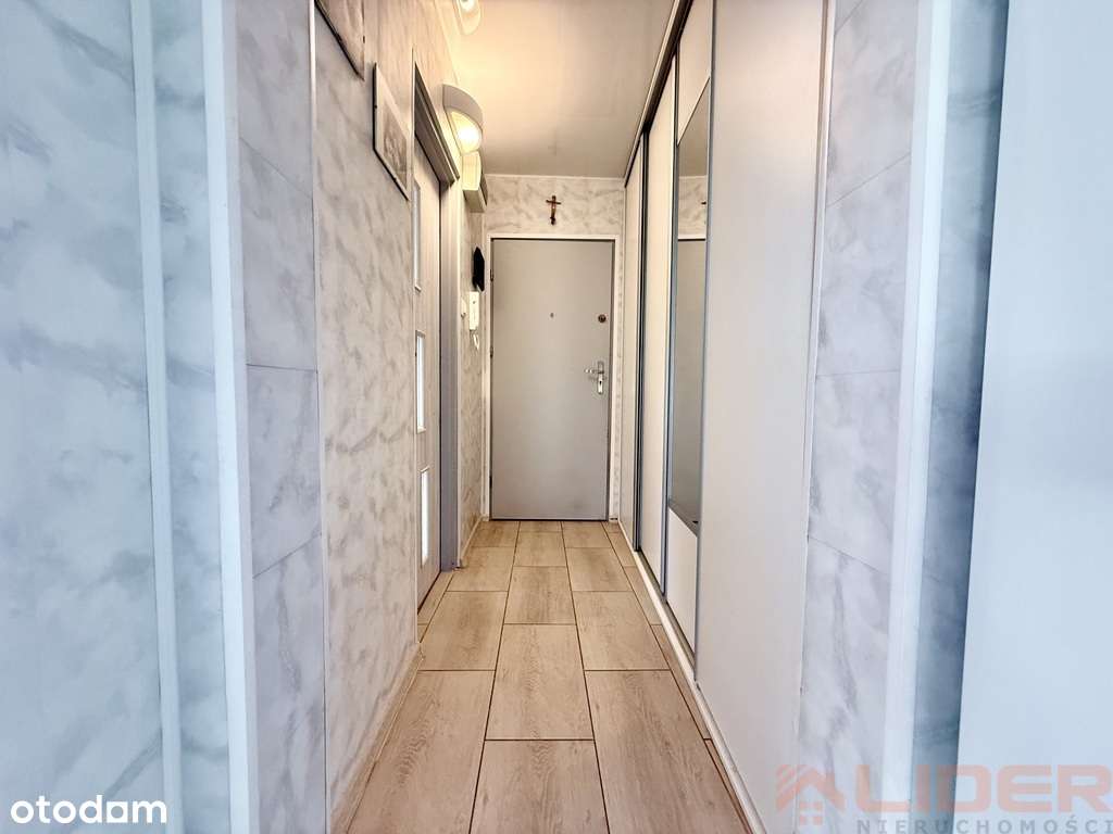 3 pokoje, 1 piętro, winda, dwustronne-6