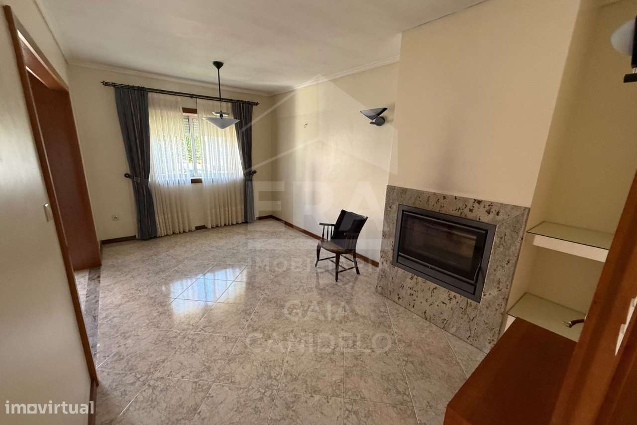 V4 de duas frentes na Madalena-10