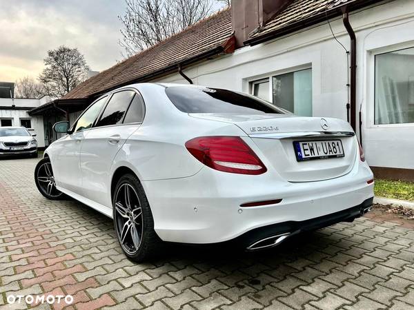 Mercedes-Benz Klasa E 220 d 9G-TRONIC AMG Line - 16