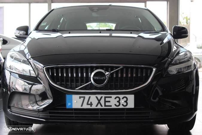 Volvo V40 2.0 D3 Momentum - 6