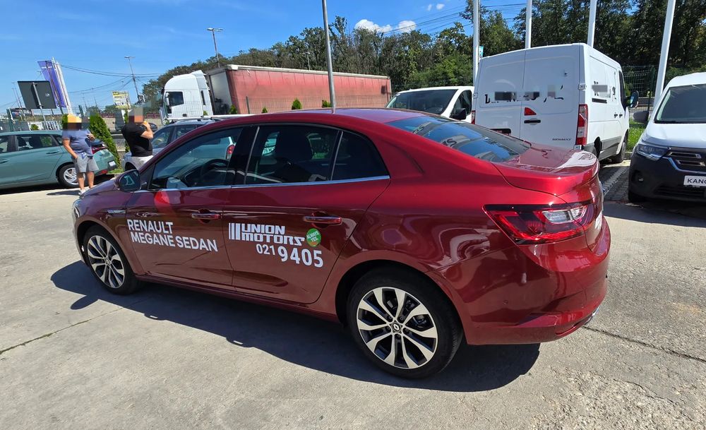 Renault Megane TCE 140 EDC Techno