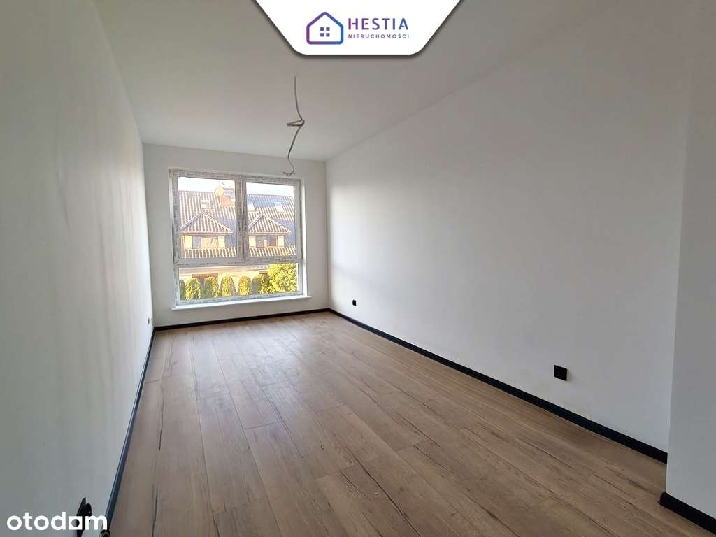 Przestronny dom, idealny dla dużej rodziny! - Pełny obrazek: 4/10