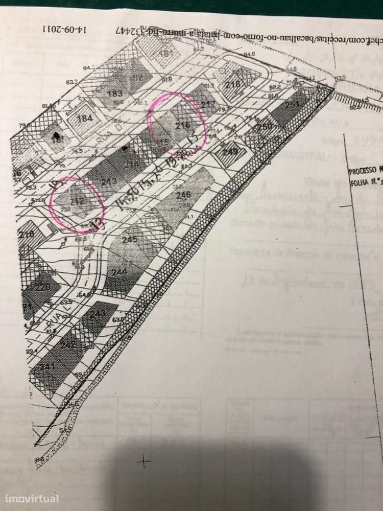 Terreno urbano em Palhais - Grande imagem: 2/2