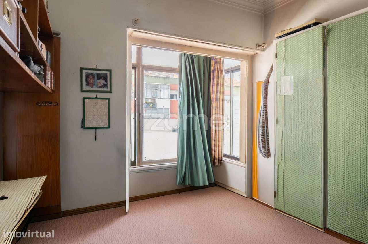 Apartamento T4 em Venteira, Amadora-12