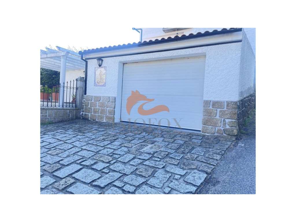 Moradia com piscina e vistas espetaculares sobre todo o vale do rio...-5