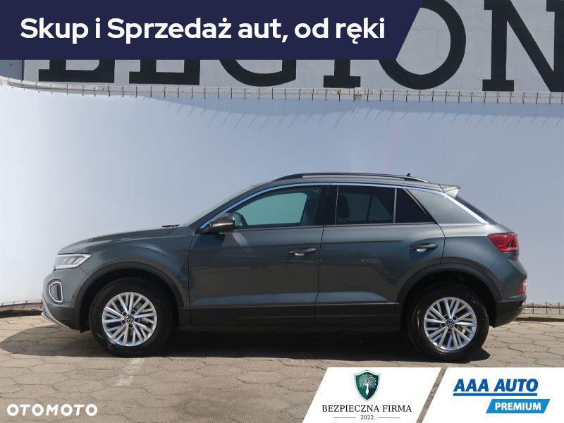 Volkswagen T-Roc - 3