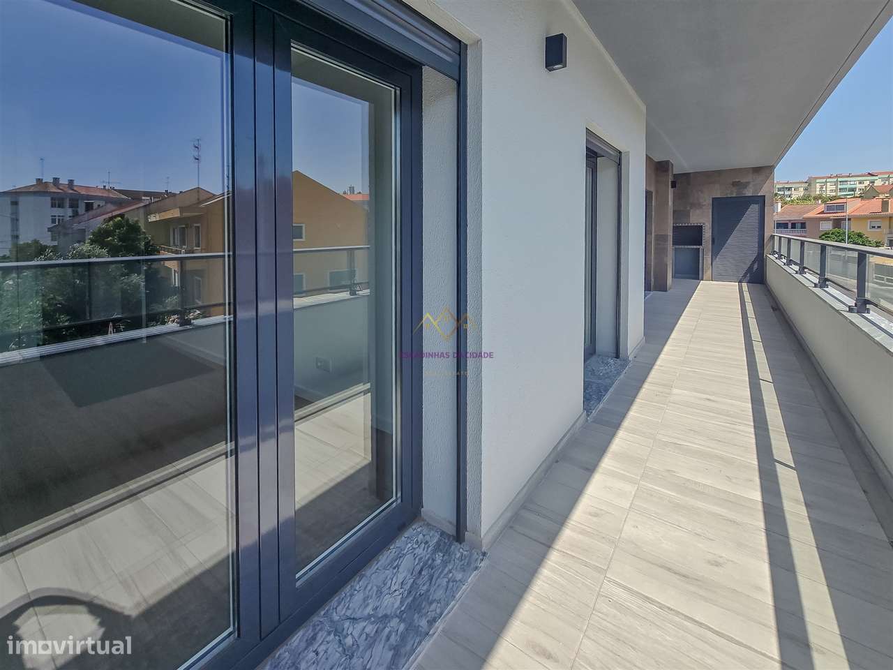 T4 com Piscina em Alverca-27