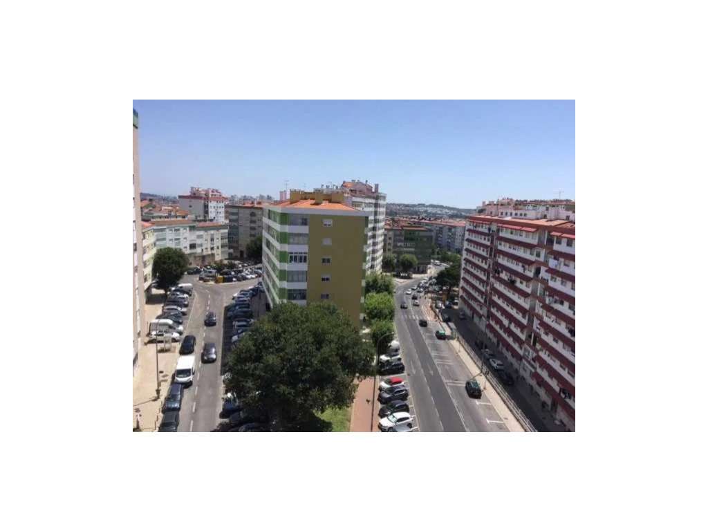 Apartamento T3 Totalmente Remodelado - Centro do Casal de São Brás ...-5