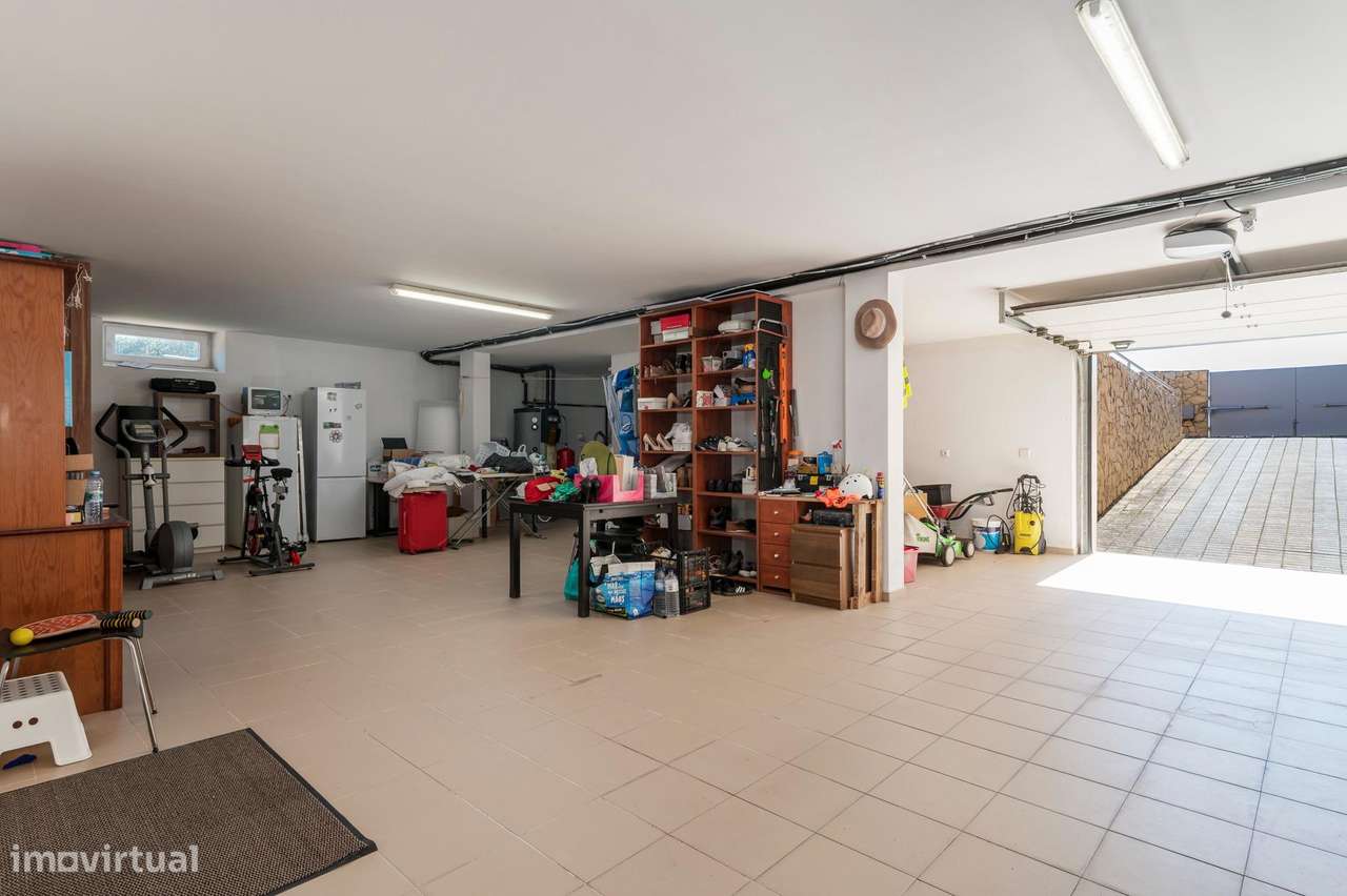 Moradia T3 com Jardim e Garagem | Construída em 2011 | São Pedro...-55