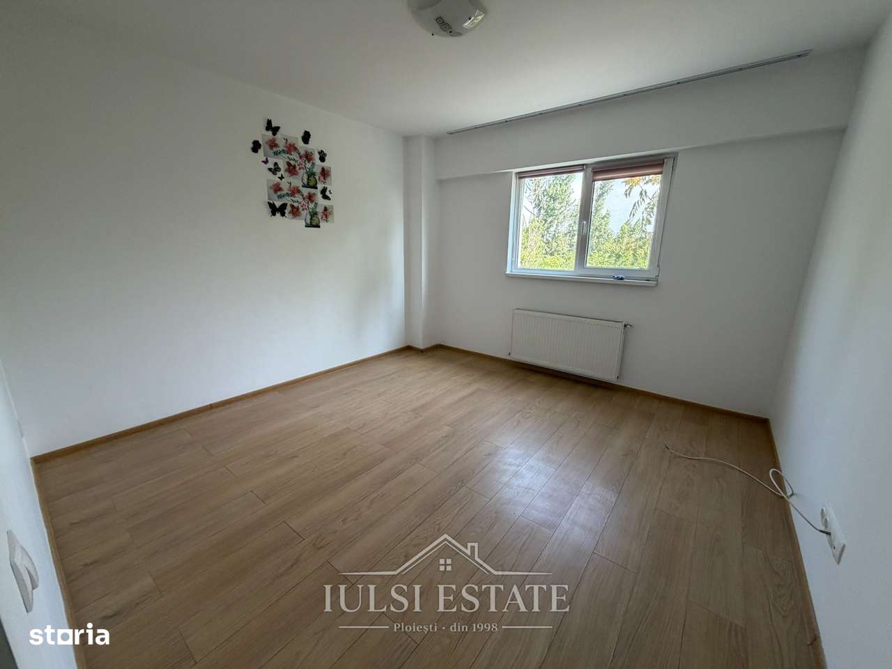 Apartament 3 camere etaj 1 Loc Parcare Inclus zona 9 Mai-2