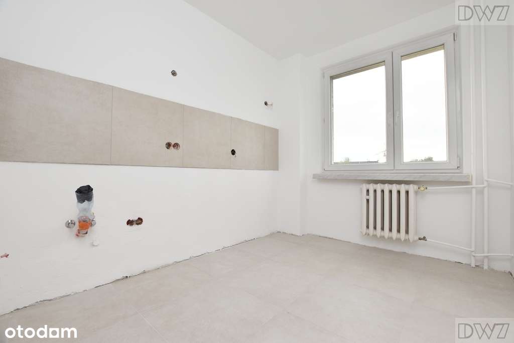 2pokoje, oddzielna kuchnia,os.Albertyńskie,Czyżyny-5