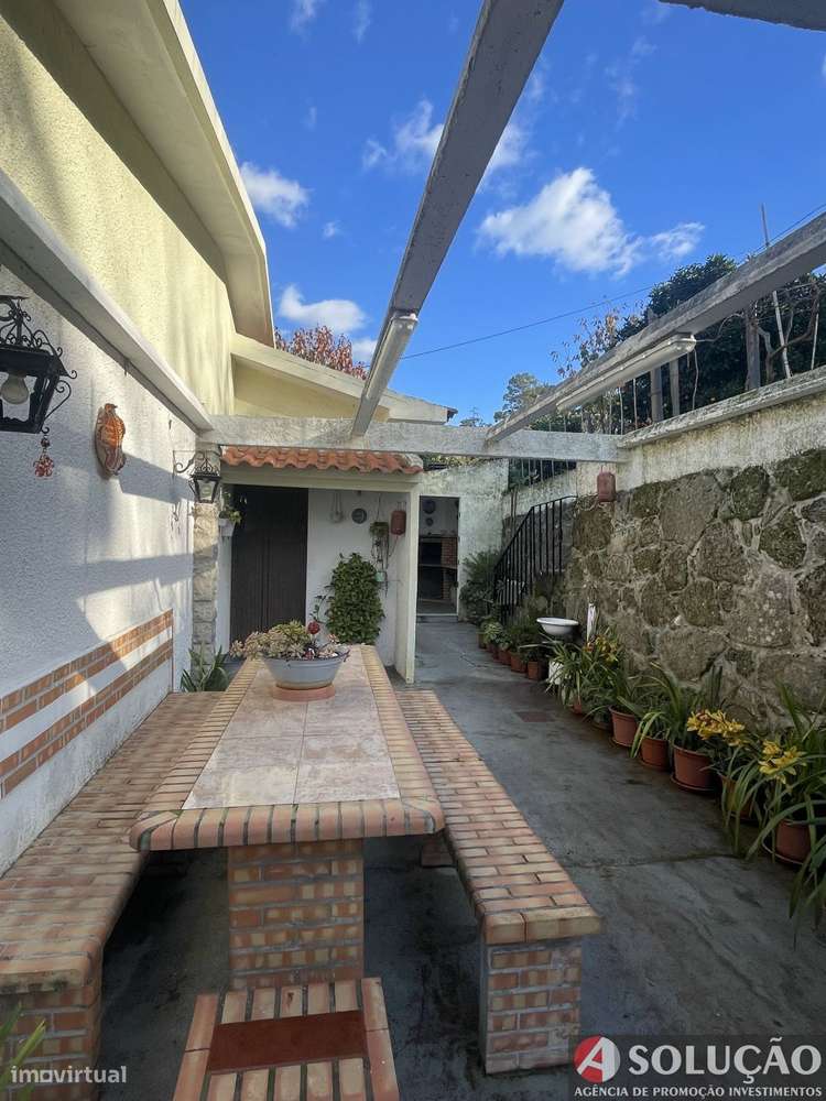 Moradia Isolada - Vistas desafogadas-7