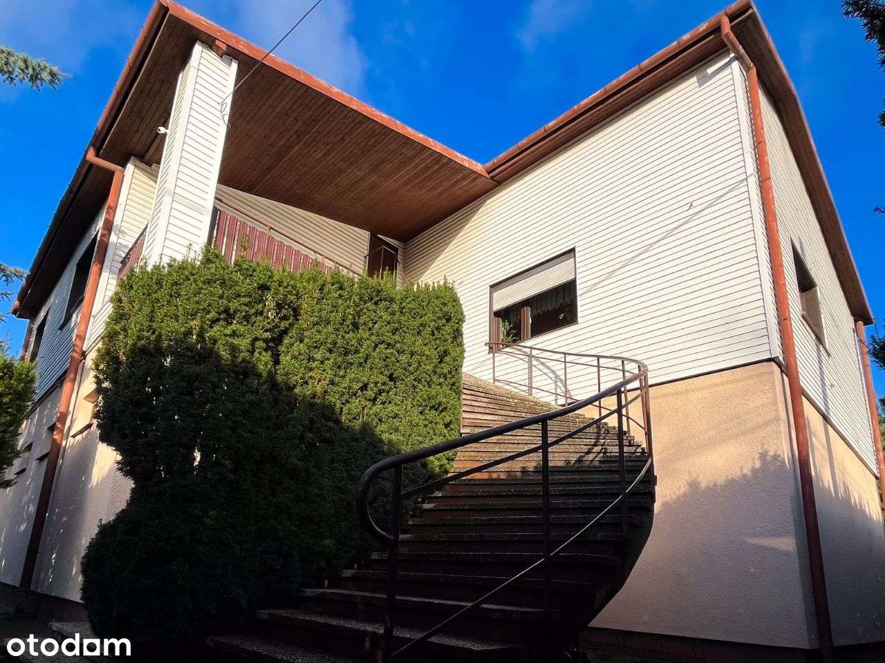 Dom z funkcją usługową – 352 mkw.-6