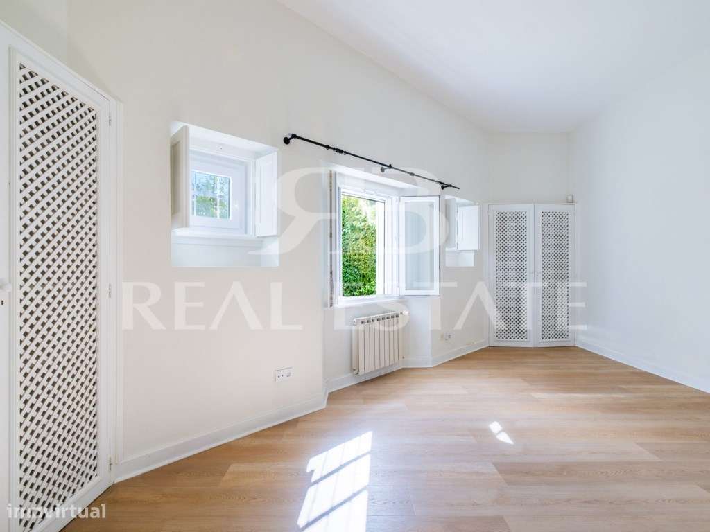 Moradia T4 tipo Chalet, com jardim, piscina e anexo T1 - Monte Esto...-18