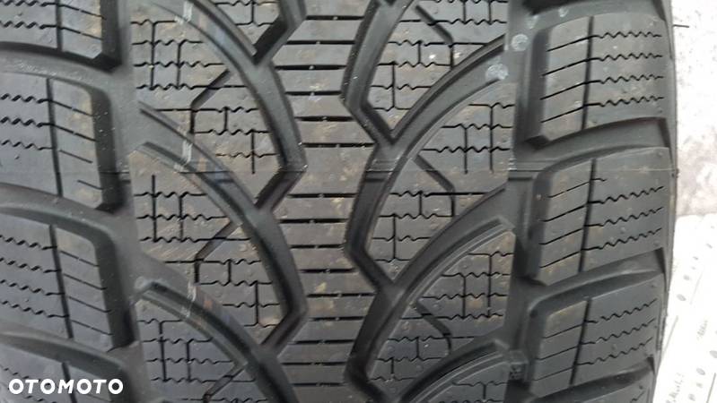 BRIDGESTONE BLIZAK LM-32  RFT 225/50R17  225/50/17 RUN FLAT - 5