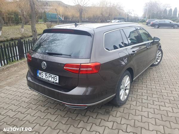 Volkswagen Passat Variant 2.0 biTDI 4Mot DSG Highline - 12