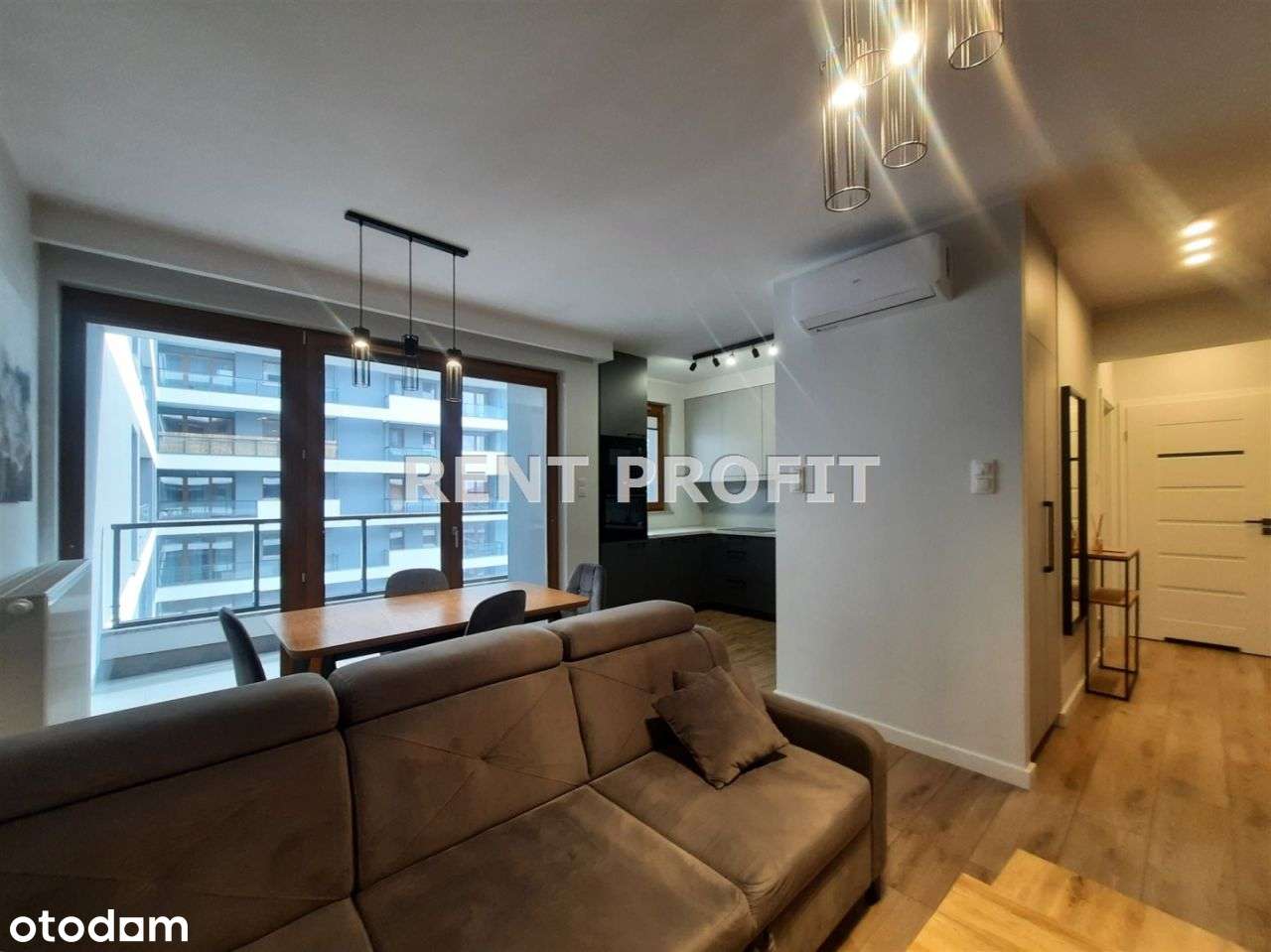 Eleganckie, garaż, Tv,  klimatyzacja, Bliska Wola - Pełny obrazek: 2/17