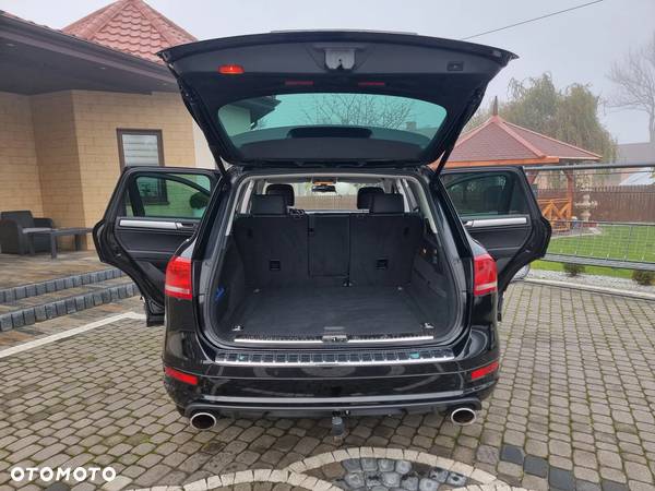 Volkswagen Touareg 3.0 V6 TDI 4XMot BMT - 10