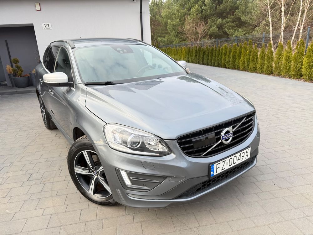 Volvo XC60 I D3 Drive-E R-Design Momentum 2017