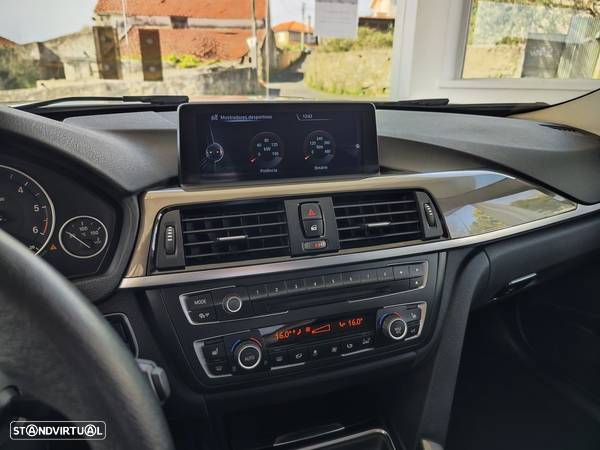 BMW 325 d Touring Auto Line Modern - 35