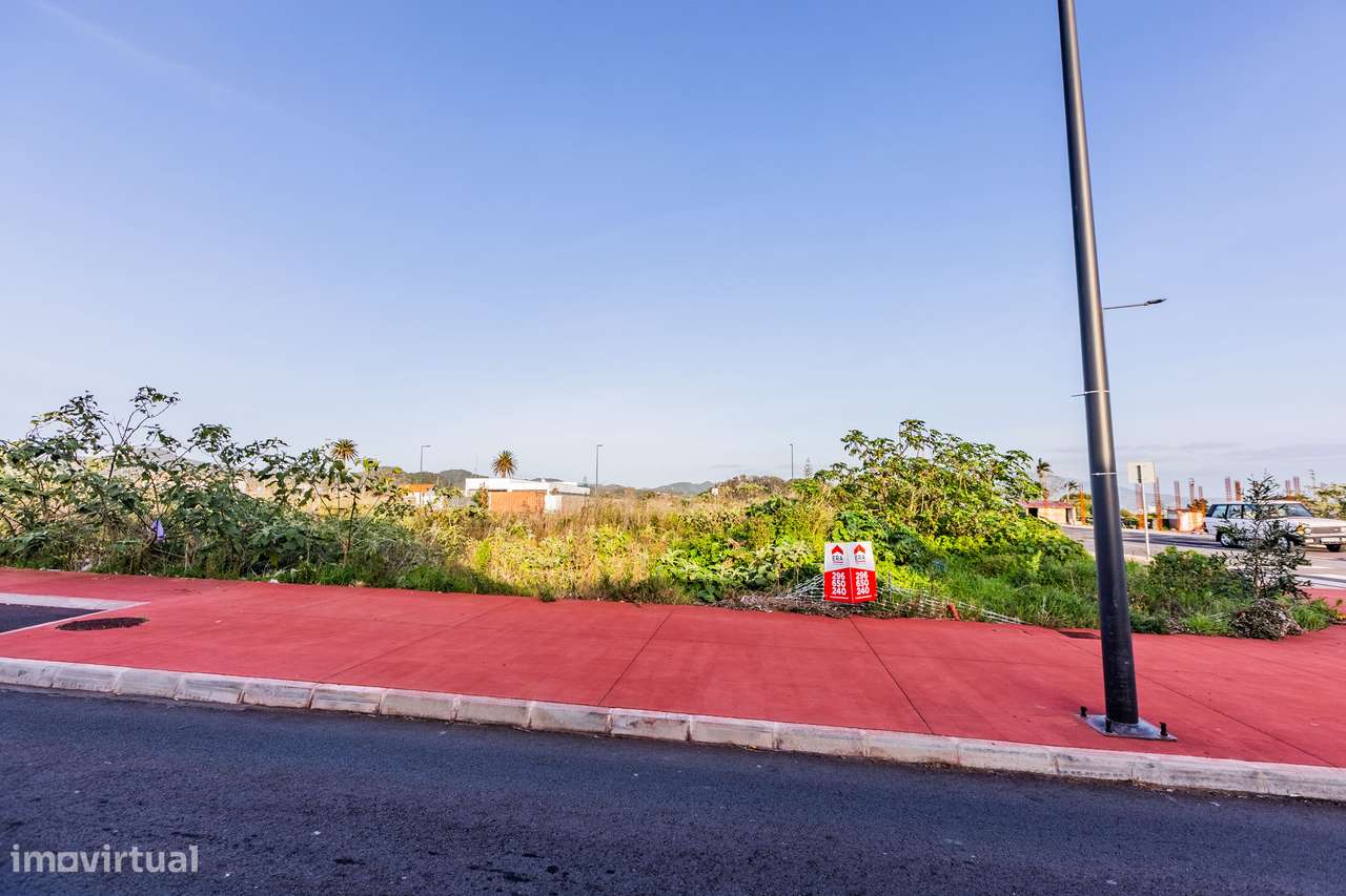 Terreno na Alameda de Belém, Fajã de Baixo, Ponta Delgada - Grande imagem: 4/6
