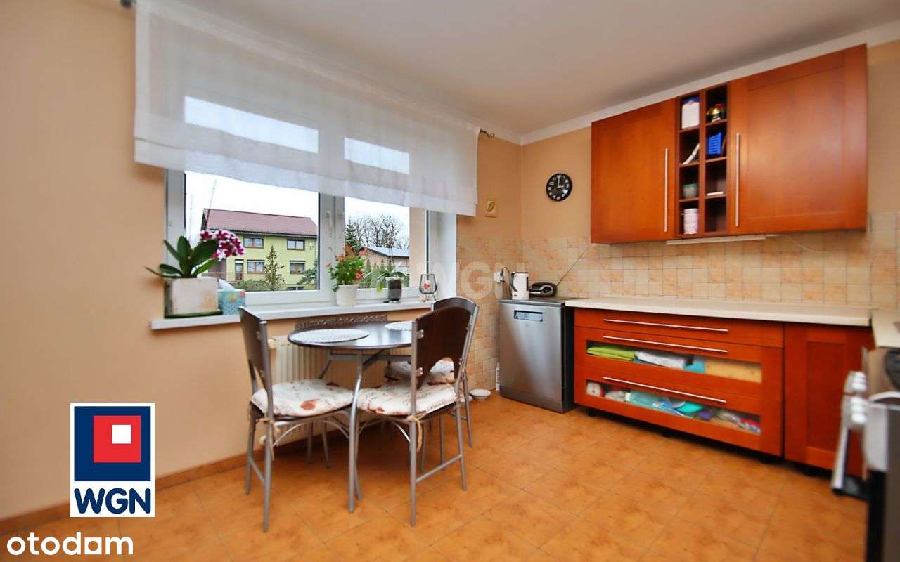 Atrakcyjny dom w cichej okolicy-6