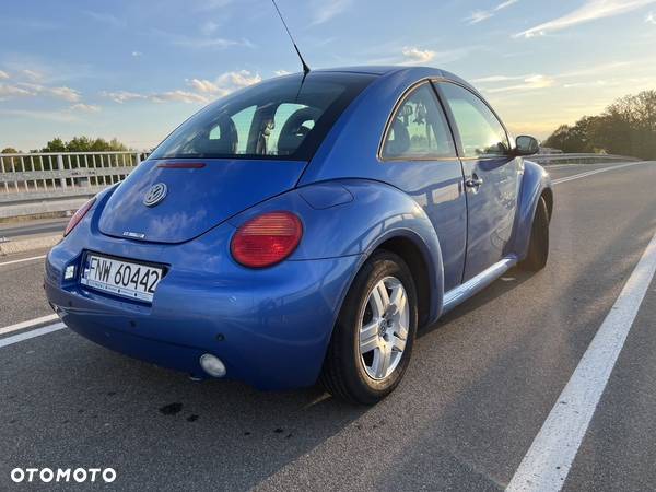 Volkswagen New Beetle 1.9 TDI DPF Freestyle - 4