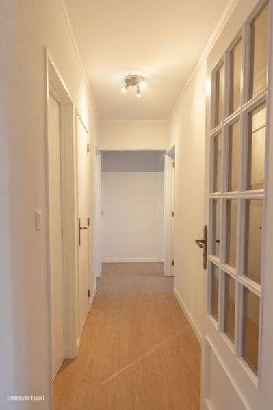 T3 Remodelado na Prelada – 3 Quartos | Cozinha Equipada - Grande imagem: 5/11