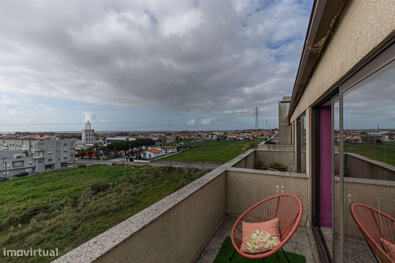 Apartamento T3 Duplex com Vista Mar em Esmoriz-11
