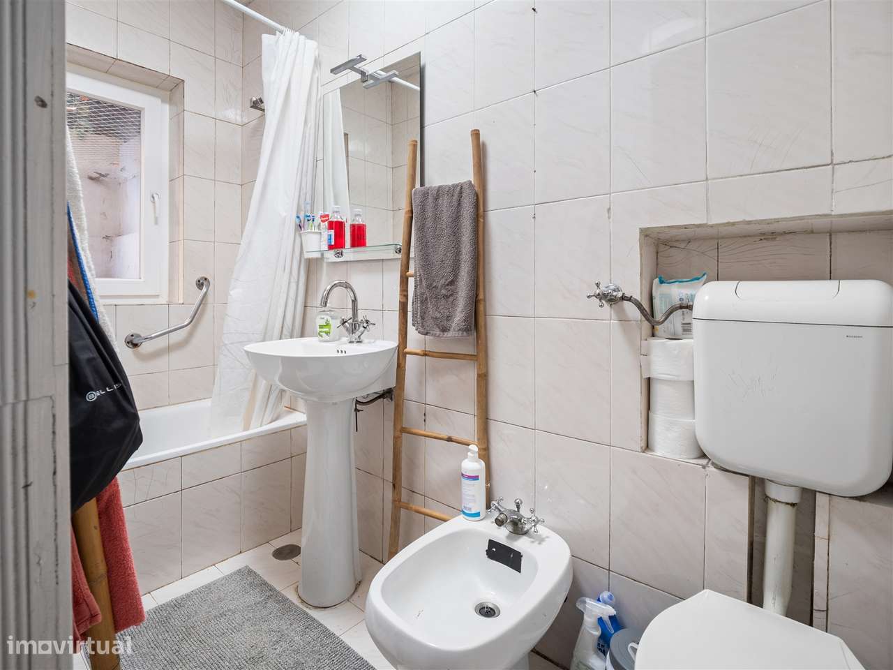 Apartamento T1 com Pátio Privativo-14