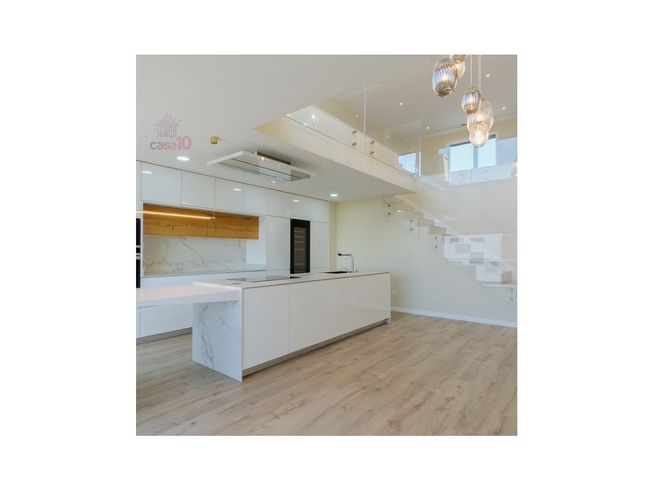 Vende-se Penthouse Duplex T3 de luxo no Montijo-1