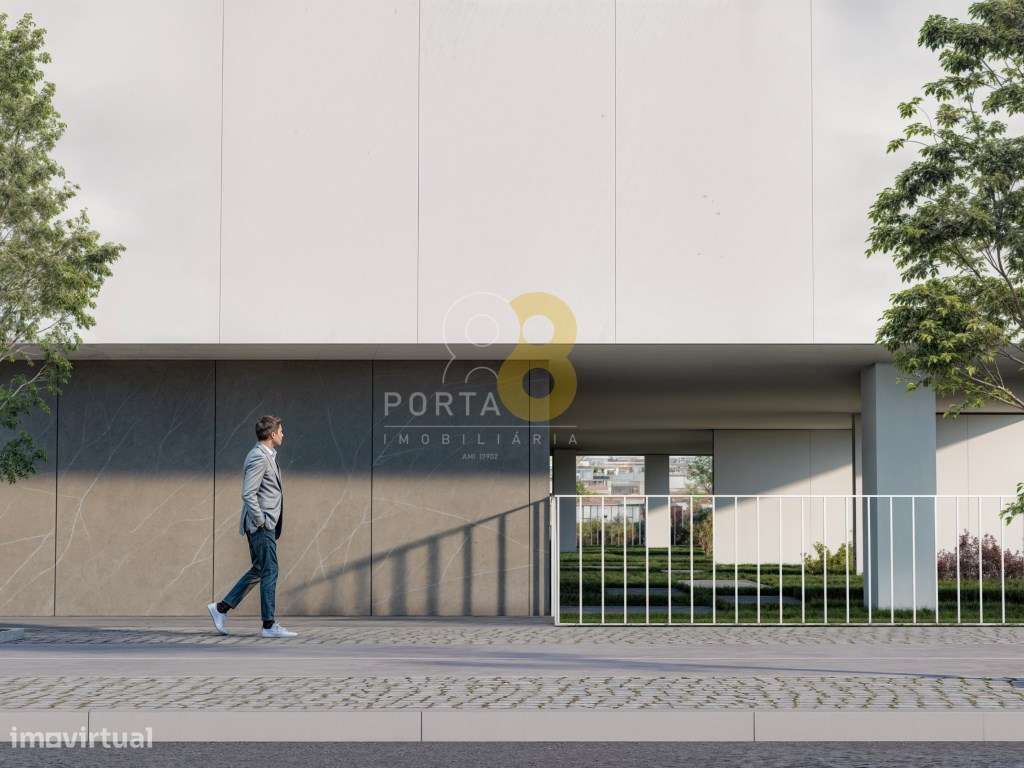 T4 Novo com Varandas, Garagem e Vistas Desafogadas - Requesende-9